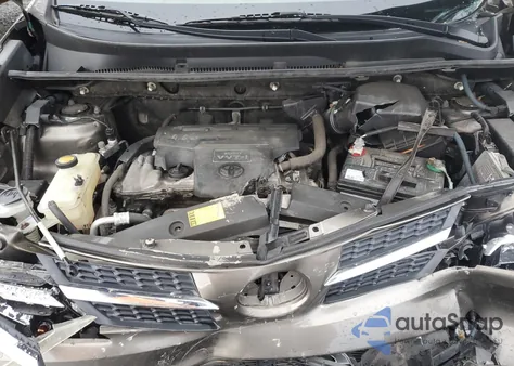 2013 Toyota Rav4 Xle z USA, uszkodzony, nr VIN JTMRFREV7D5001766